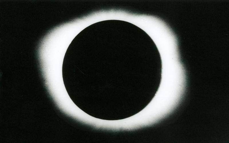 Totality 1932